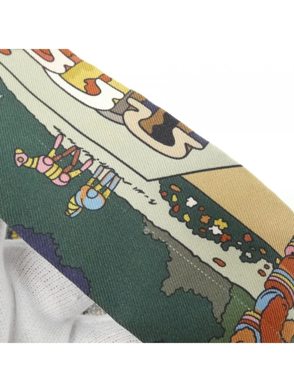 Hermes dirt guide twilly
